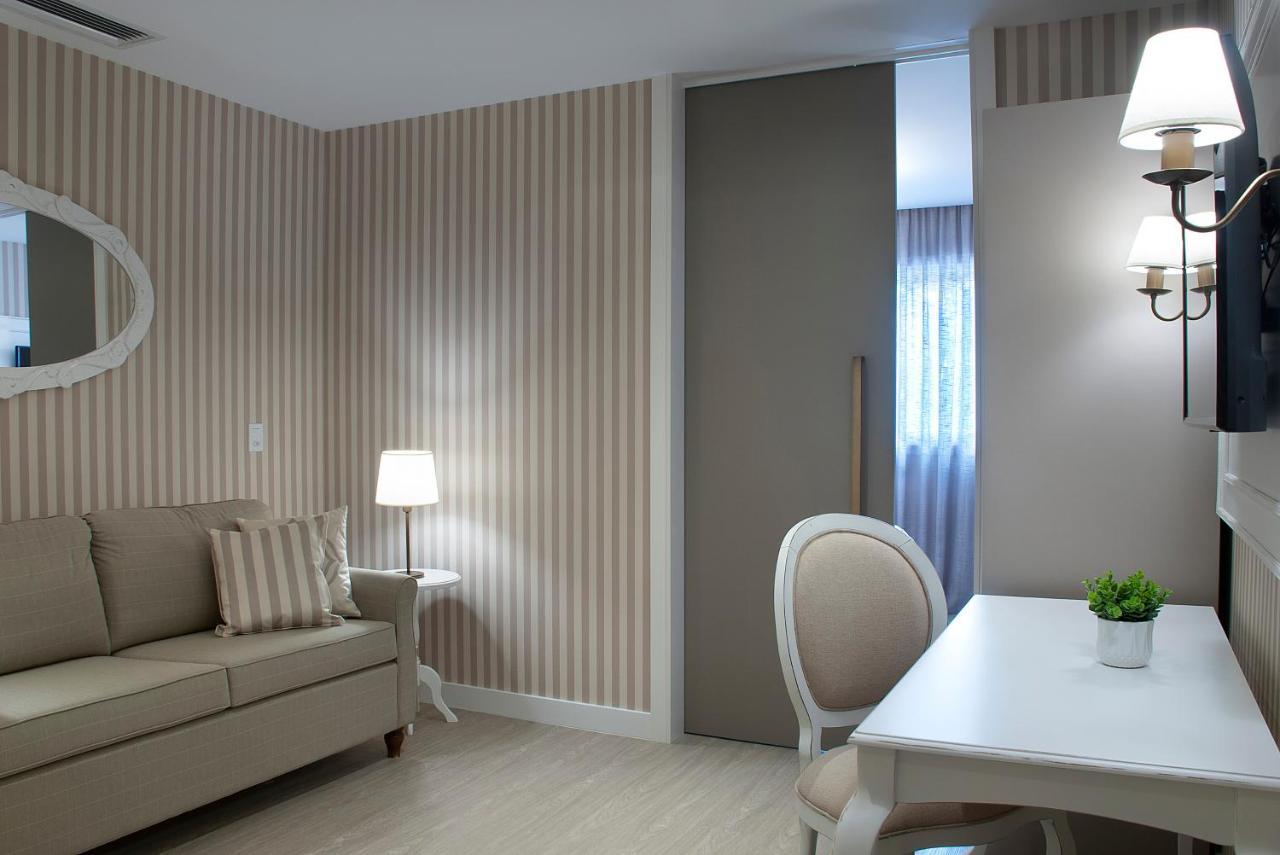 Hotel Bella & By Parks