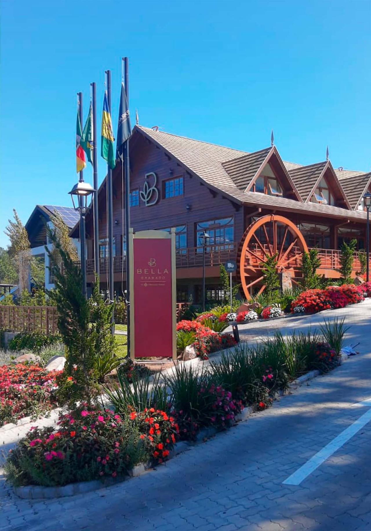 Hotel Bella & By Parks Gramado